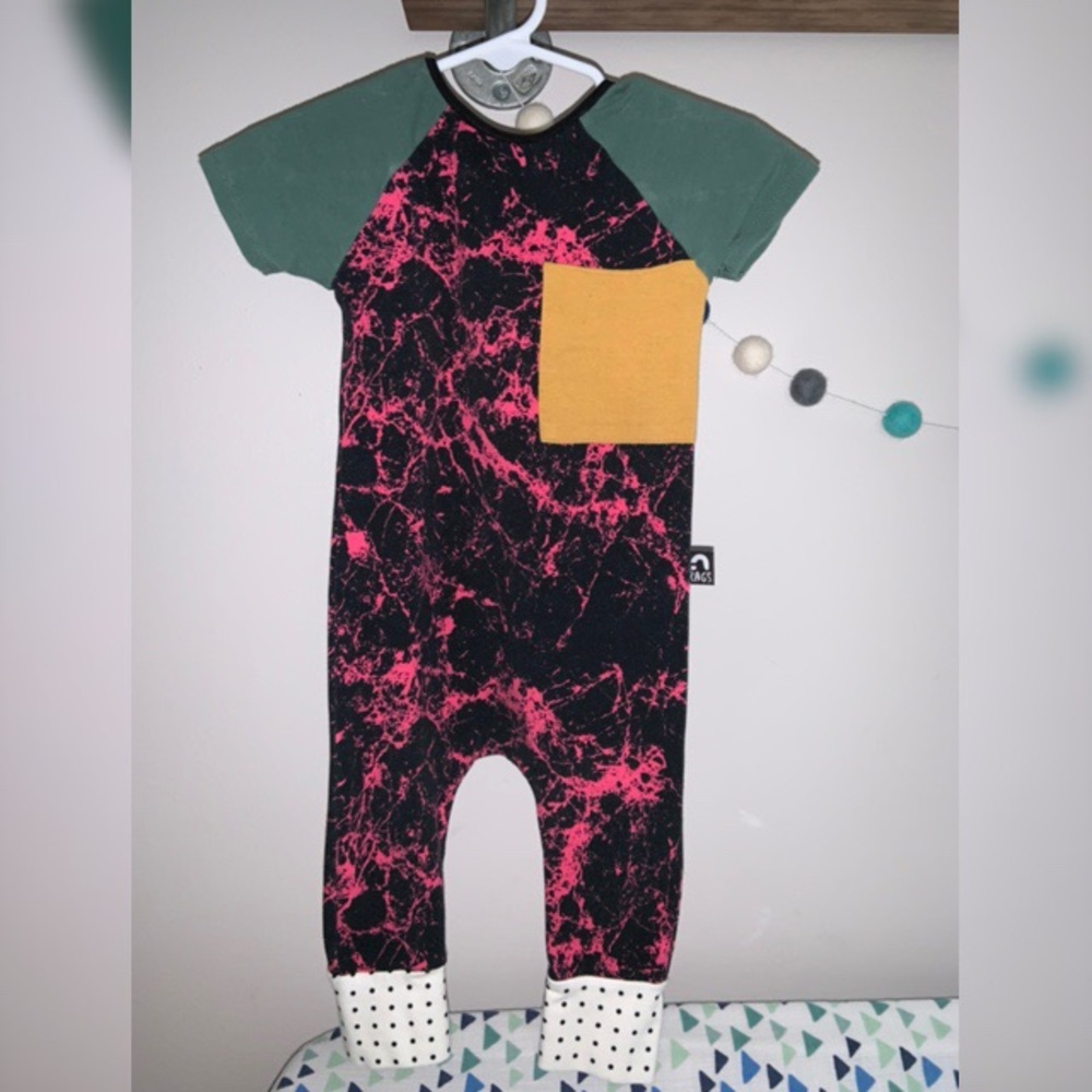 Splatter paint RAG